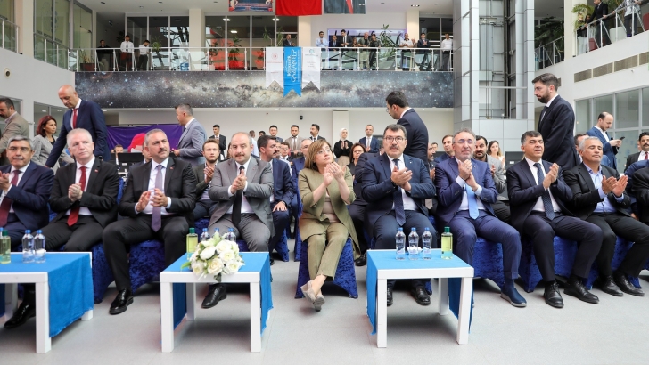 GAZİANTEP BÜYÜKŞEHİR, AKILLI ŞEHİRCİLİK VERİ KOORDİNASYON MERKEZİ İLE DİĞER BELEDİYELERE ÖRNEK OLACAK