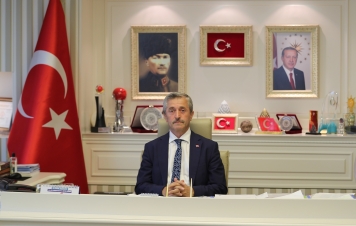 BAŞKAN TAHMAZOĞLU: “GAZİ MUSTAFA KEMAL ATATÜRK'Ü SAYGIYLA ANIYORUZ”