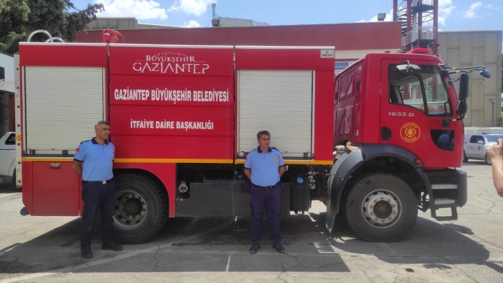 GAZİANTEP BÜYÜKŞEHİR’DEN MARMARİS VE BODRUM’DAKİ YANGIN SÖNDÜRME VE SOĞUTMA ÇALIŞMALARINA DESTEK!