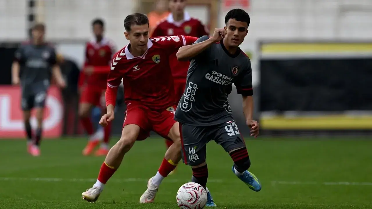 Gaziantep FK’dan Kupada Farklı Galibiyet: Etimesgutspor’u 4-0 Mağlup Etti