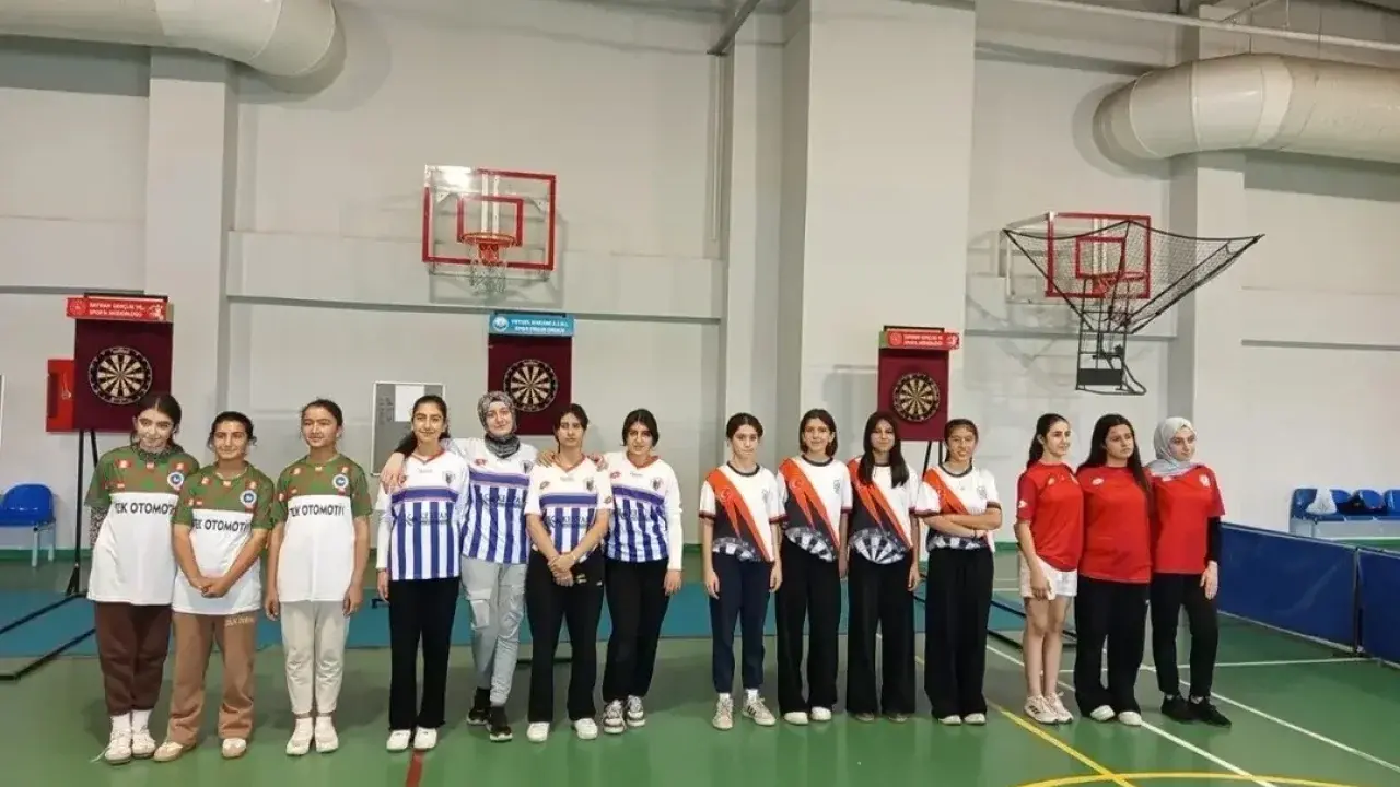 Dart şampiyonu Kozluk’tan çıktı