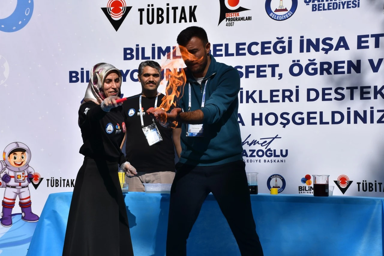 Çocuklar Bilimle Eğlenerek Öğrendi, Keşfetti ve Üretti