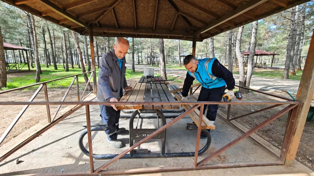 GAZİANTEP B&Uuml;Y&Uuml;KŞEHİR&rsquo;DEN BAHAR TEMİZLİĞİ SEFERBERLİĞİ