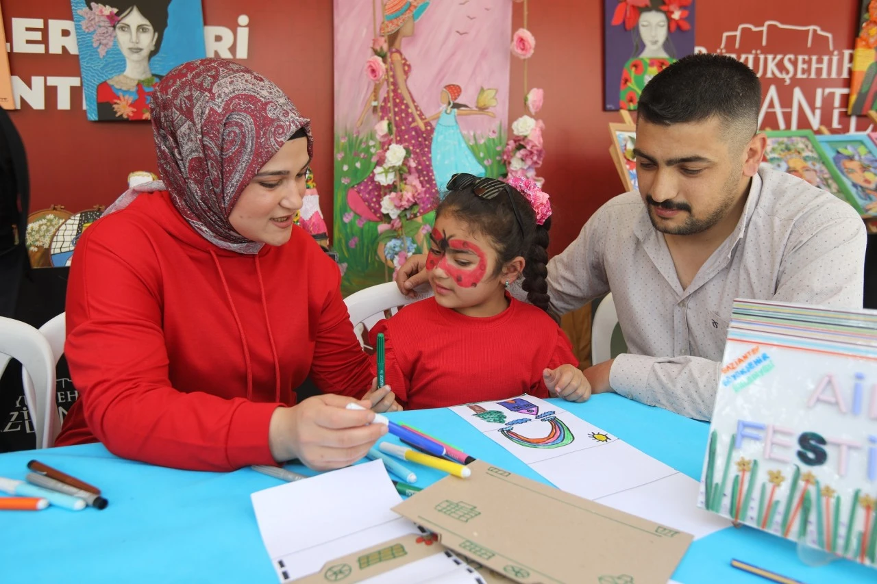 GAZİANTEP AİLE FESTİVALİ TÜM HIZIYLA SÜRÜYOR