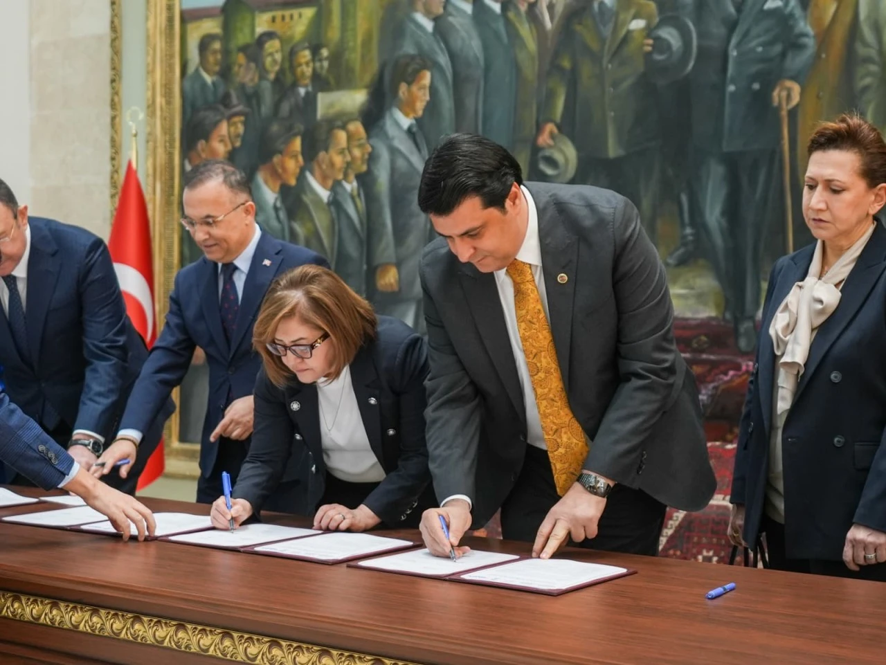 İMZALAR, ENGELSİZ YAŞAM İ&Ccedil;İN ATILDI