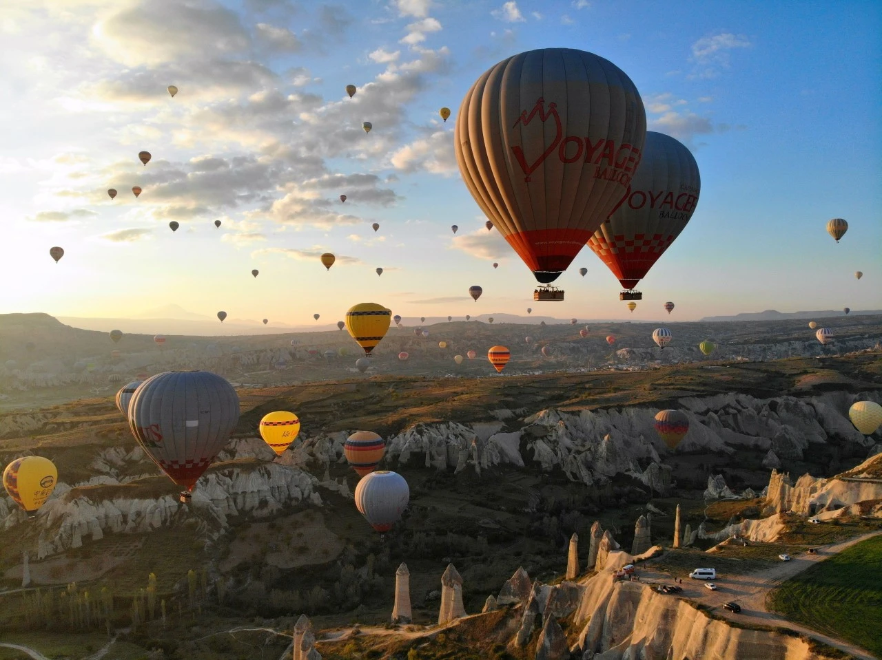 SICAK HAVA BALONLARI DÜNYAYA AÇILDI