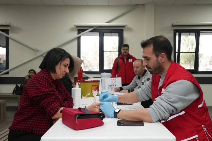 ŞEHİTKAMİL'DEN KAN BAĞIŞINA DESTEK