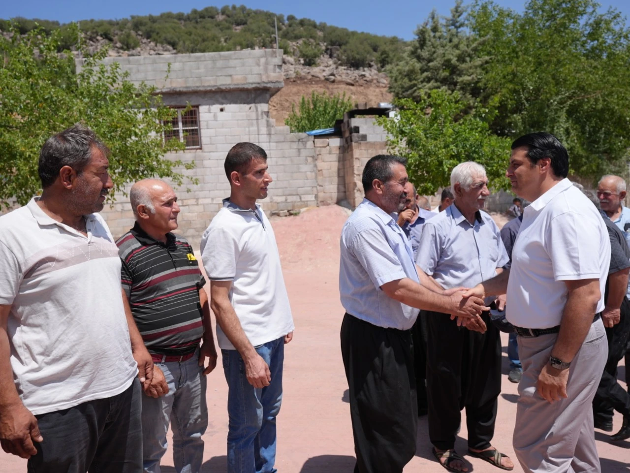 BAŞKAN YILMAZ’DAN 6 MAHALLEYE ZİYARET