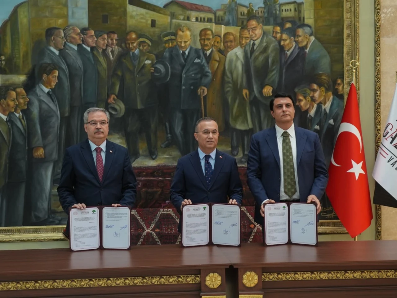 YILMAZ: &ldquo;HAYATIN HER ALANINDA HER ZAMAN YANINIZDAYIM&rdquo;