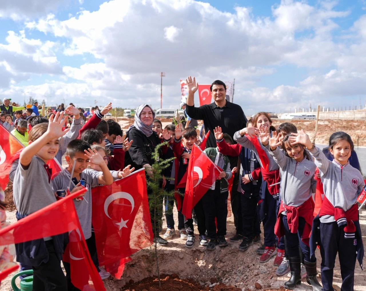 BAŞKAN YILMAZ&rsquo;DAN 23 NİSAN MESAJI