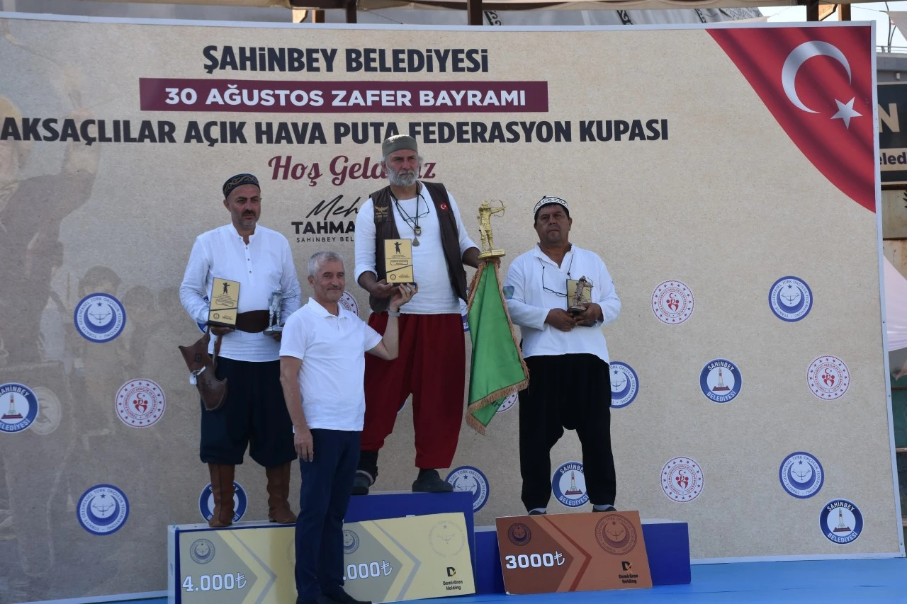 AKSAÇLILAR ŞAHİNBEY’DE YARIŞTI