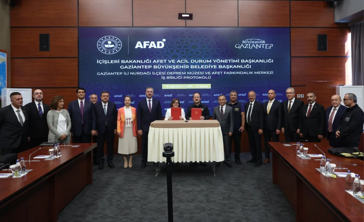 NURDAĞI DEPREM M&Uuml;ZESİ VE AFET FARKINDALIK MERKEZİ İ&Ccedil;İN İŞ BİRLİĞİ PROTOKOL&Uuml; İMZALANDI