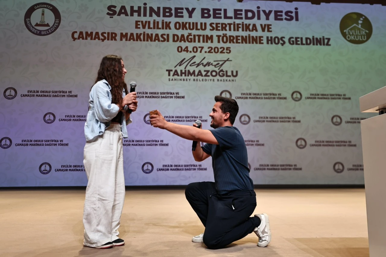 AİLE OLMANIN BİLİNCİ EVLİLİK OKULU’NDA ÖĞRETİLİYOR   