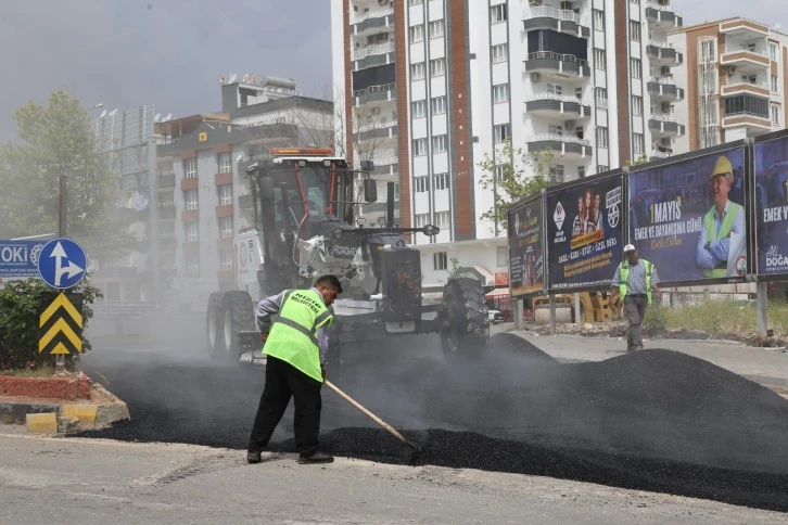 Nizip’te asfalt çalışması