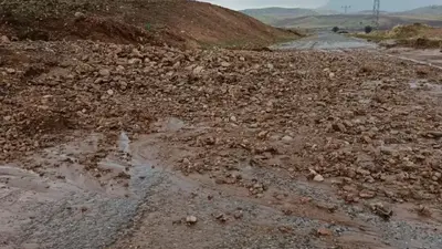 Heyelan Nedeniyle Kapanan Köy Yolları Açıldı