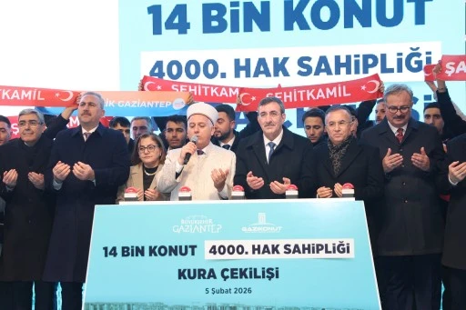 B&Uuml;Y&Uuml;KŞEHİRDEN MİTİNG GİBİ KURA &Ccedil;EKİMİ!
