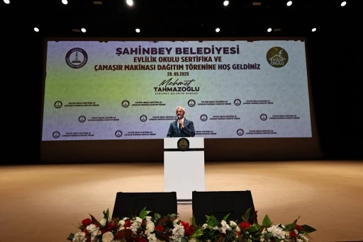EVLİLİK OKULU’NDA EĞİTİM GÖREN