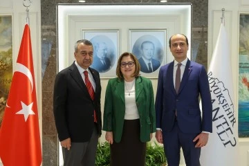 GAİB Heyeti, Başkan Fatma Şahin'i makamında ziyaret etti