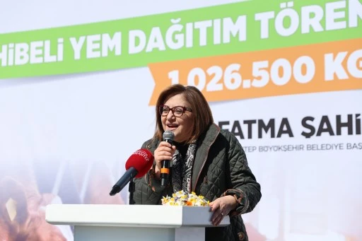GAZİANTEP B&Uuml;Y&Uuml;KŞEHİR&rsquo;NDEN 1 MİLYON KİLOYU AŞAN YEM DESTEĞİ