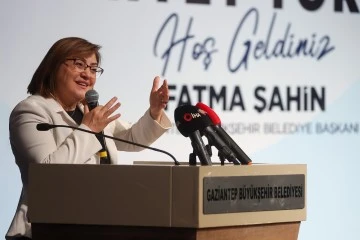 GAZİANTEP’TE &quot;MUHTARLAR AKADEMİSİ&quot; MEZUNİYET TÖRENİ DÜZENLENDİ
