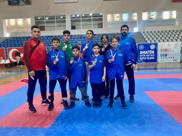 GBB SPOR KULÜBÜ, KUPA VE MADALYALARA DOYMUYOR!