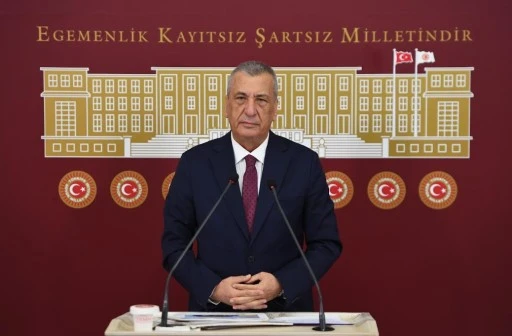 Hasan &Ouml;zt&uuml;rkmen&rsquo;den kredi ve har&ccedil; tepkisi: Gen&ccedil;lerden koptunuz