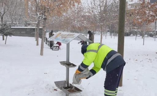 YILMAZ: &ldquo;CAN DOSTLARIMIZI KADERİNE TERK EDEMEYİZ&rdquo;