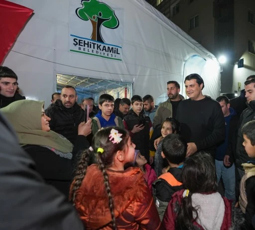 YILMAZ: &ldquo;HER G&Uuml;N 15 BİN KİŞİYLE İFTAR YAPIYORUZ&rdquo;