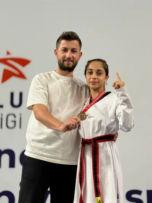 ŞAHİNBEY BELEDİYESPOR'UN ALTIN KIZI BÜKREŞ’TE TARİH YAZDI