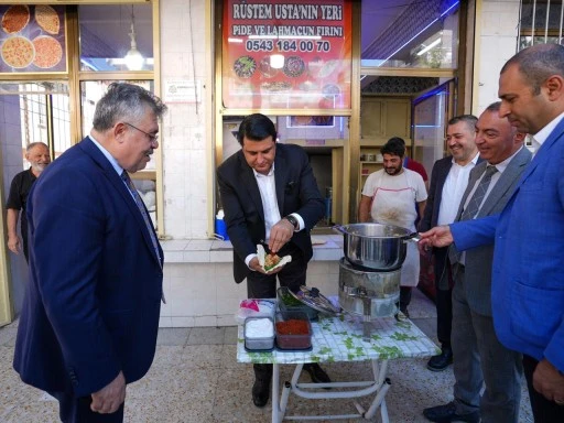 YILMAZ: “HER ZAMAN OLDUĞU GİBİ BİR ARADAYIZ”