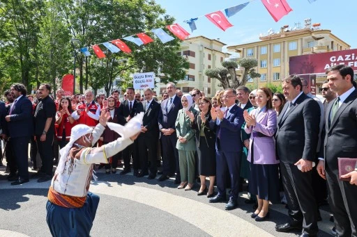  GAZİANTEP AİLE FESTİVALİ BAKAN GÖKTAŞ’IN KATILIMIYLA AÇILDI