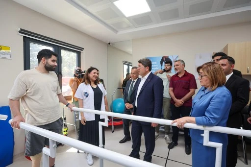  BAKAN TUNÇ: AİLE AKADEMİSİ ÖRNEK BİR UYGULAMA, TÜM TÜRKİYE’YE YAYILMALI