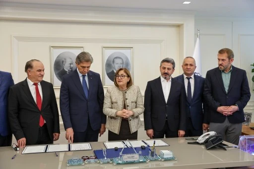 DEPREMDEN ETKİLENEN AMPUTE BİREYLER İÇİN ORTEZ-PROTEZ, MESLEKİ EĞİTİM VE İSTİHDAM DESTEK PROTOKOLÜ İMZALANDI