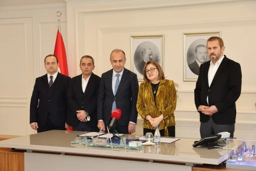 GAZİANTEP B&Uuml;Y&Uuml;KŞEHİR BELEDİYESİ&rsquo;NDEN ADIYAMAN &Uuml;NİVERSİTESİ&rsquo;NE ANLAMLI DESTEK