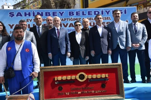 PEHLİVANLAR ŞAHİNBEY&rsquo;DE ER MEYDANINDA