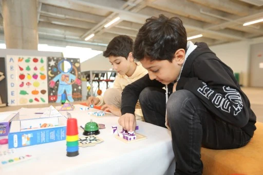 &Ccedil;OCUKLAR, YARIYIL TATİLİNDE BİLİM D&Uuml;NYASINI KEŞFEDİYOR