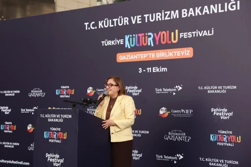 K&Uuml;LT&Uuml;R YOLU FESTİVALİ GASTROANTEP D&Uuml;ZENLENEN T&Ouml;RENLE BAŞLADI