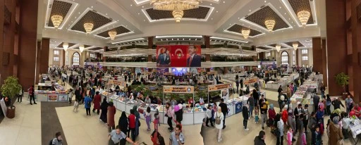 ŞAHİNBEY BELEDİYESİ'NİN 9. KİTAP FUARI KAPILARINI AÇIYOR   