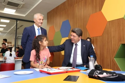 ADALET BAKANI TUNÇ’TAN ŞAHİNBEY BELEDİYESİ’NİN HİZMETLERİNE TAM NOT   