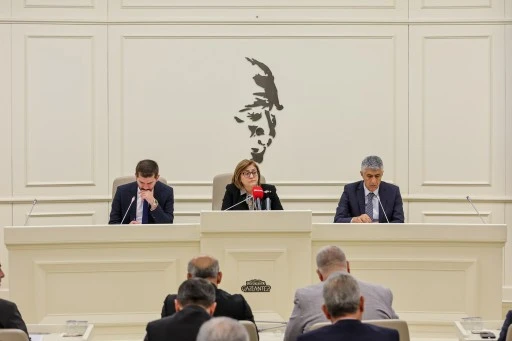 ŞAHİN: &quot;BU BAŞARI, ORTAK EMEĞİN ESERİ”
