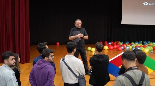 DEVFEST GAZİANTEP 2025, YOĞUN KATILIMLA GERÇEKLEŞTİ