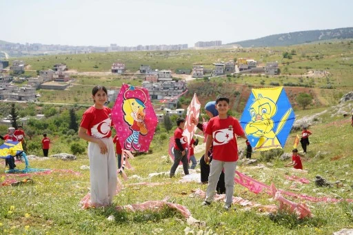 U&Ccedil;URTMALAR D&Uuml;L&Uuml;K SEMALARINDA Y&Uuml;KSELDİ   