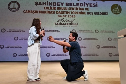 AİLE OLMANIN BİLİNCİ EVLİLİK OKULU’NDA ÖĞRETİLİYOR   