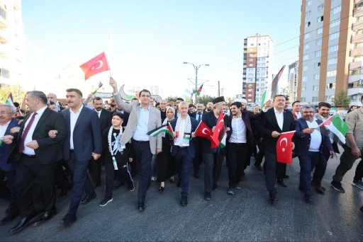 ŞAHİNBEY BELEDİYESİ’NDEN FİLİSTİN’E ANLAMLI DESTEK YÜRÜYÜŞÜ 