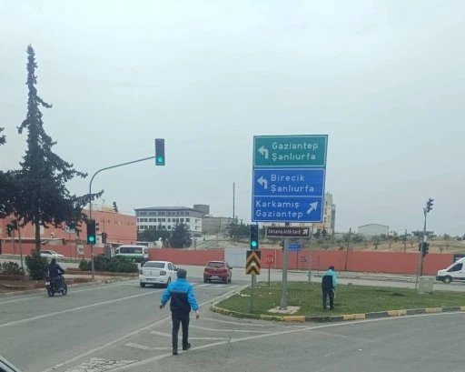Nizip Belediyesi ekipleri sahada