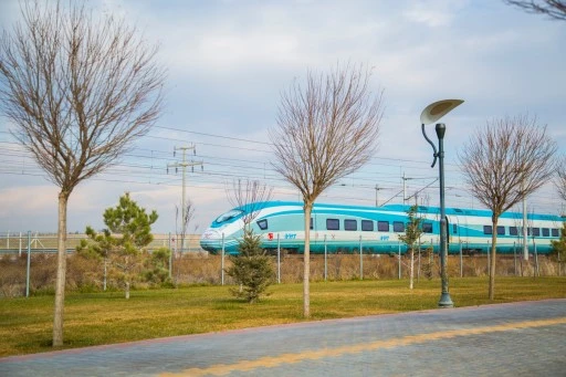 RAYLARDA BAYRAM TRAFİĞİ