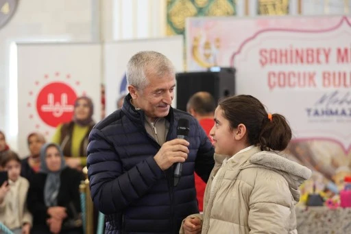 ŞAHİNBEY MİLLET CAMİİ'NDE &Ccedil;OCUK SESLERİ