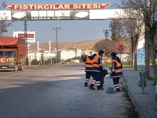 ŞEHİTKAMİL’DEN GATEM’DE TEMİZLİK SEFERBERLİĞİ