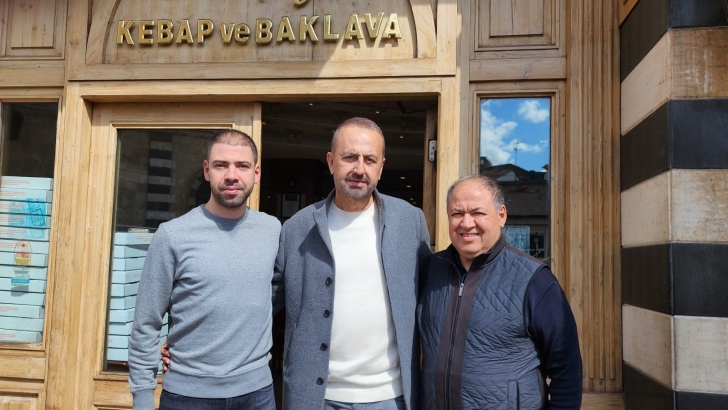 Gaziantep Esnafı Hazır Konukları Bekliyor