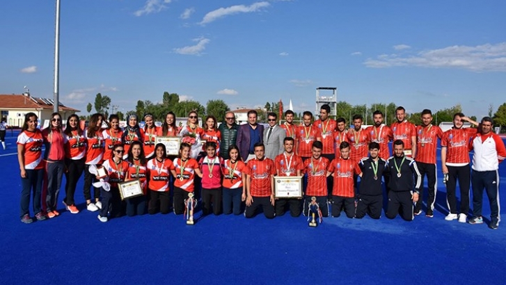 THF Başkanı Sadık Karakan  Avrupa Şampiyonlarını kutladı